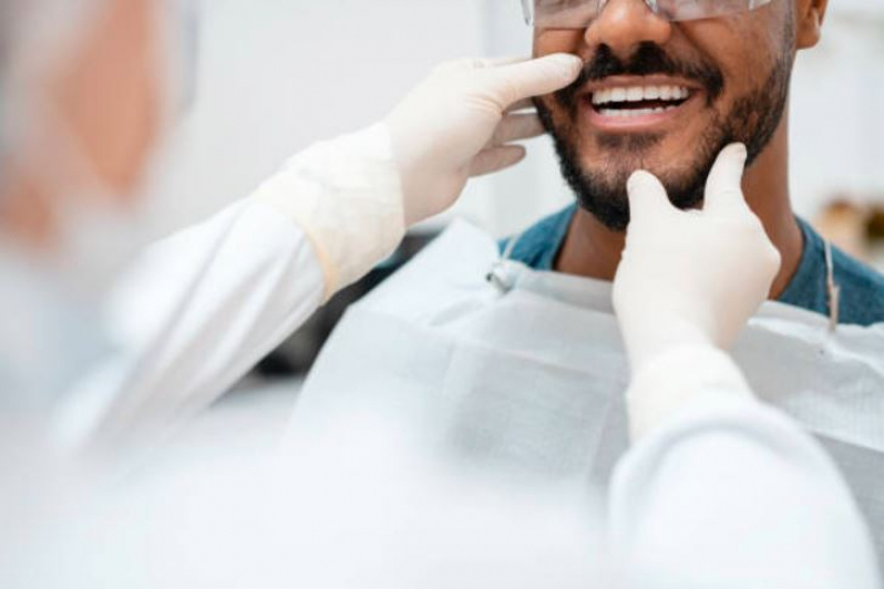 Implante Dentário Nova Campinas - Implante de Dentadura